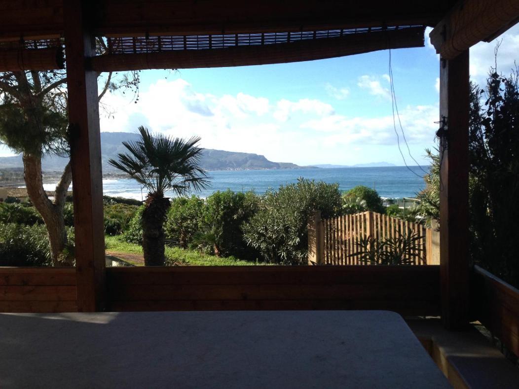 Casa Con Verande Sul Mare A 2 Minuti A Piedi Dalla Spiaggia 쿠스토나치 외부 사진